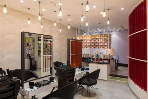 Bounce-Salon-at-Adayar-Chennai-7-1024x684